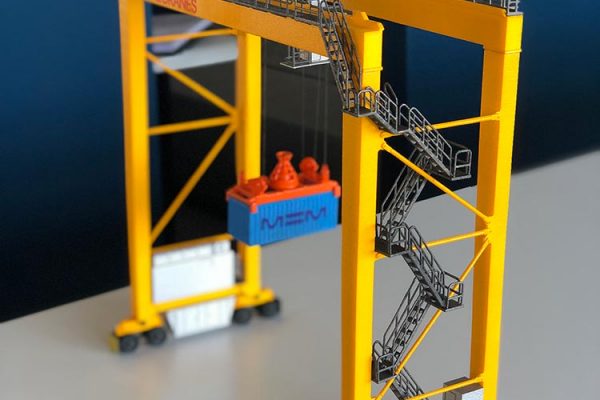 Crane mini model